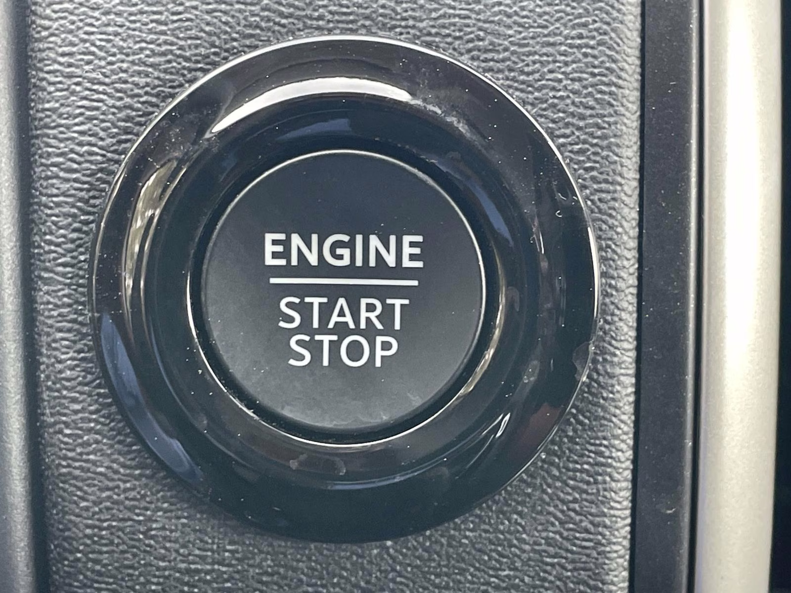 2026 Gray Metallic Ford Expedition Active RWD SUV