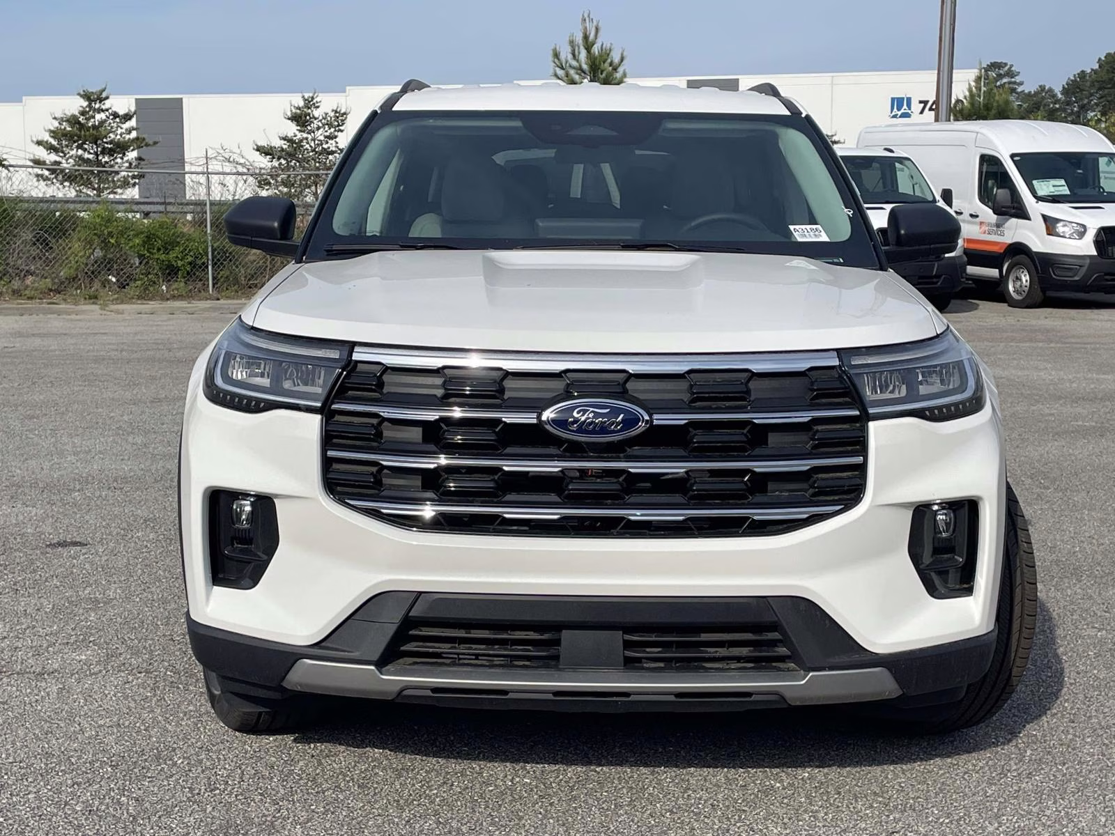 2026 White Metallic Ford Explorer Active RWD SUV