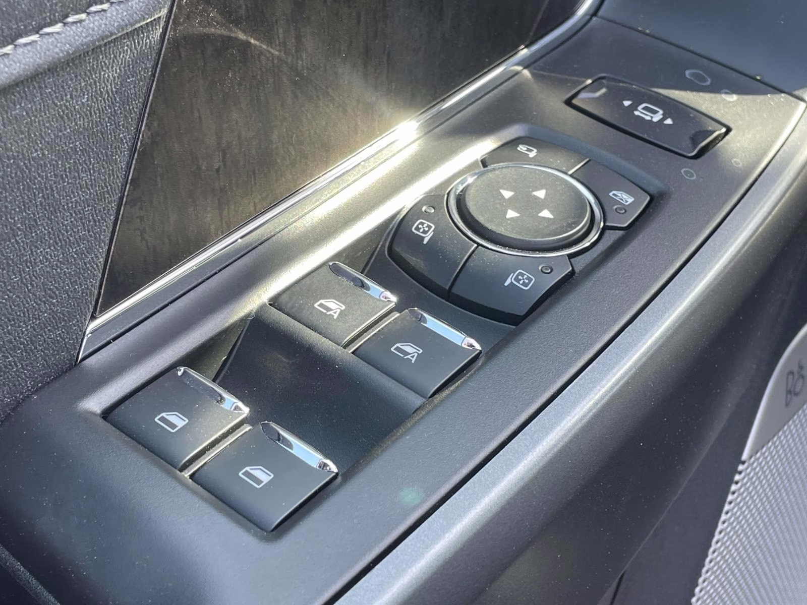 2026 Gray Ford Super Duty F-250 SRW Lariat 4X4 Truck