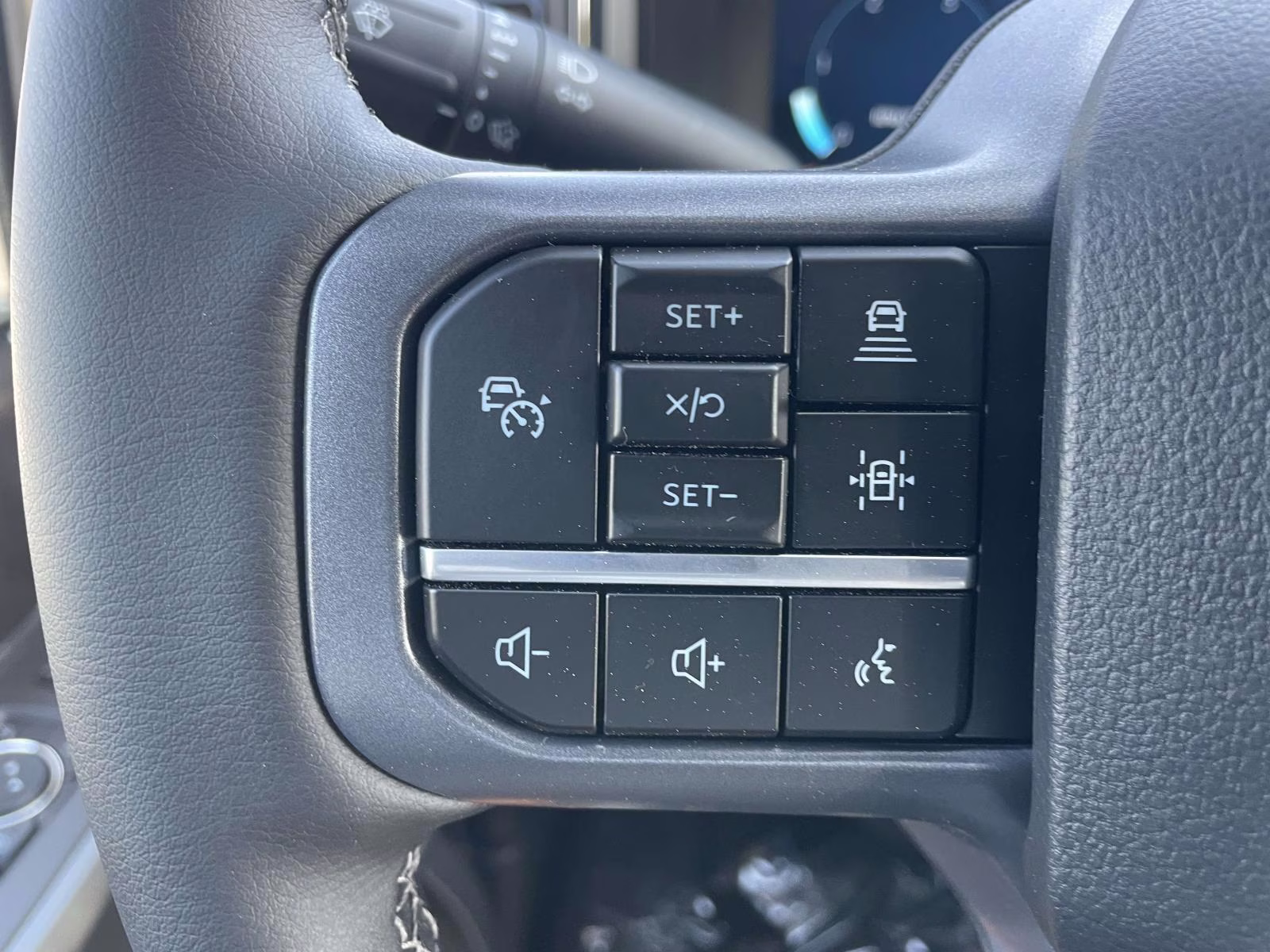 2026 Gray Ford Super Duty F-250 SRW Lariat 4X4 Truck