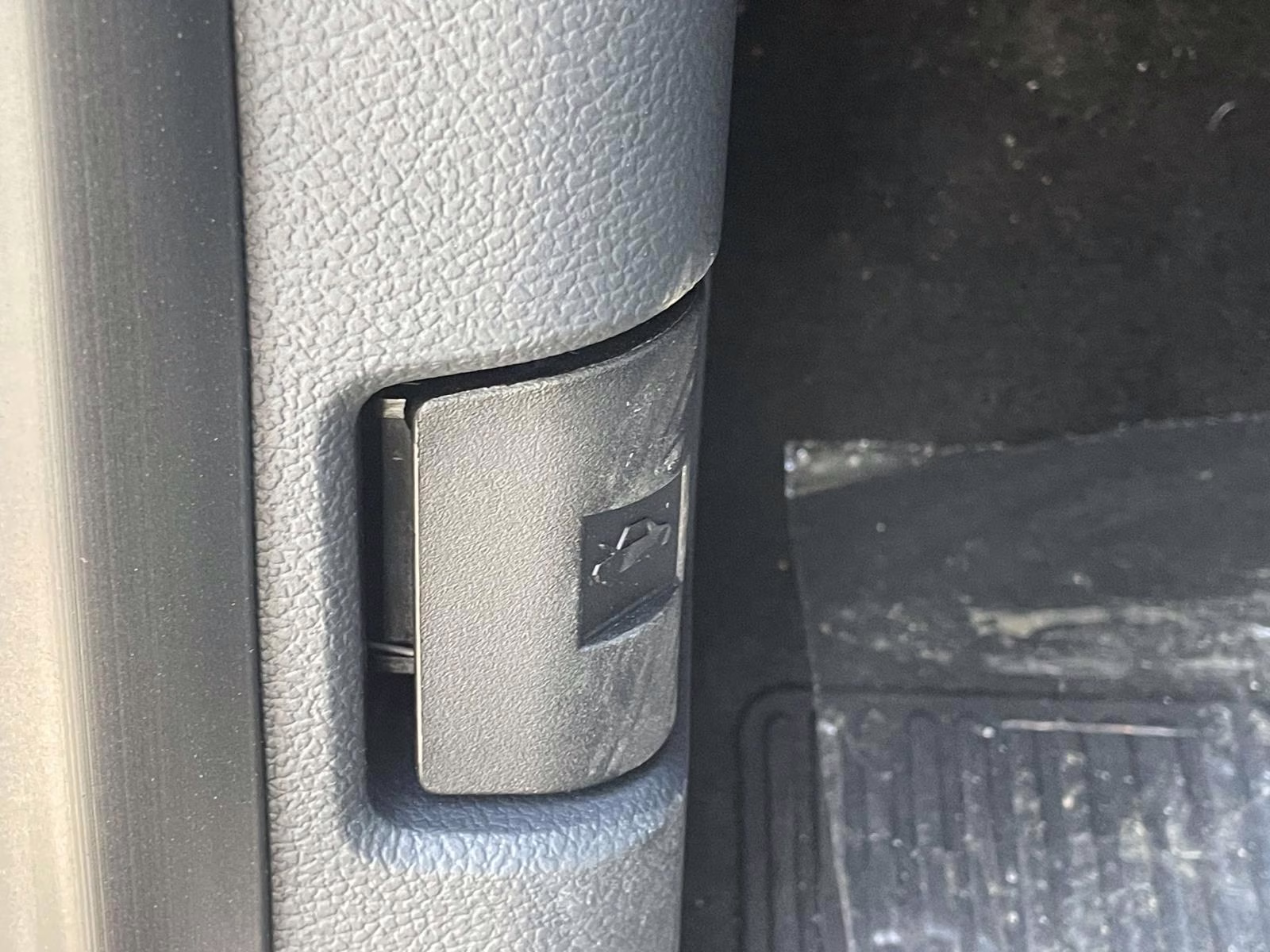 2026 Avalanche Ford Super Duty F-250 SRW Lariat 4X4 Truck