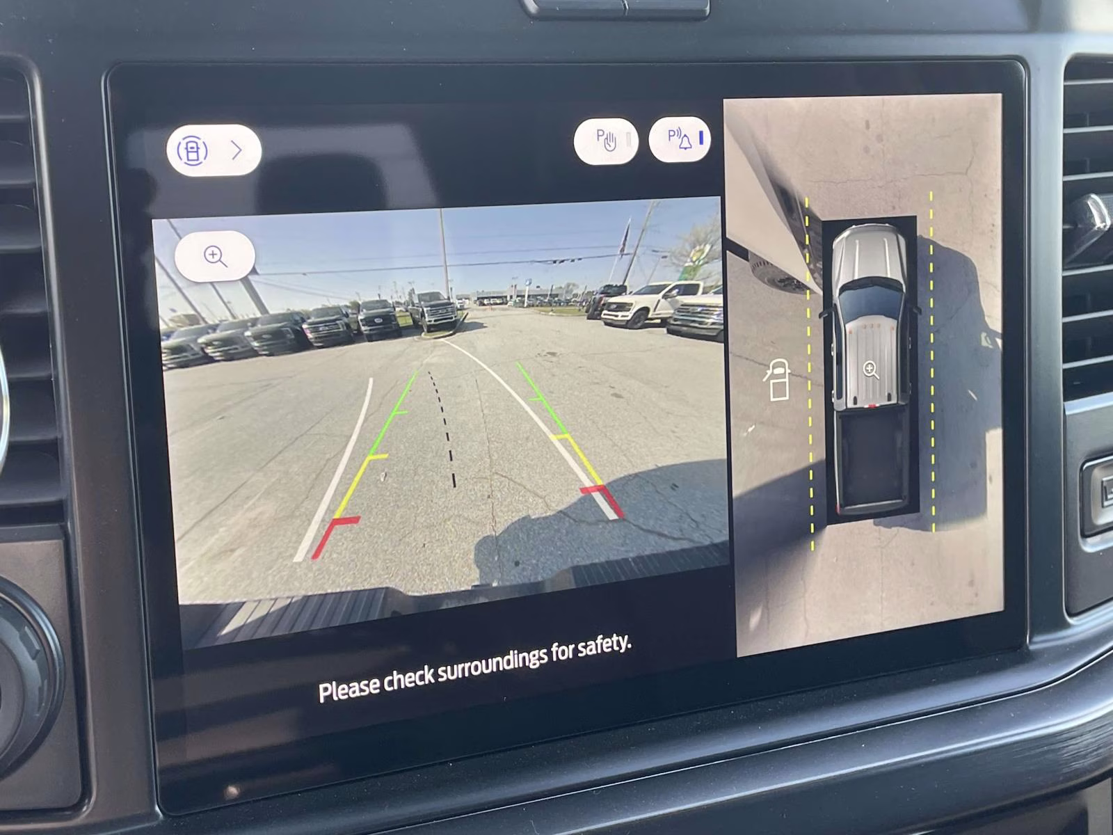 2026 Avalanche Ford Super Duty F-250 SRW Lariat 4X4 Truck