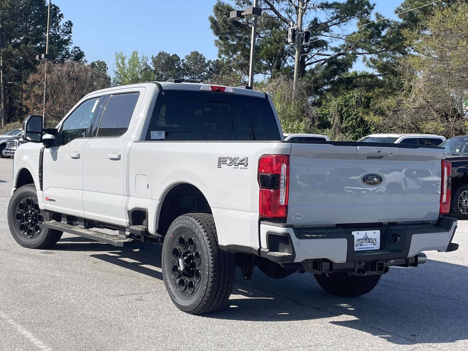 2026 Avalanche Ford Super Duty F-250 SRW Lariat 4X4 Truck