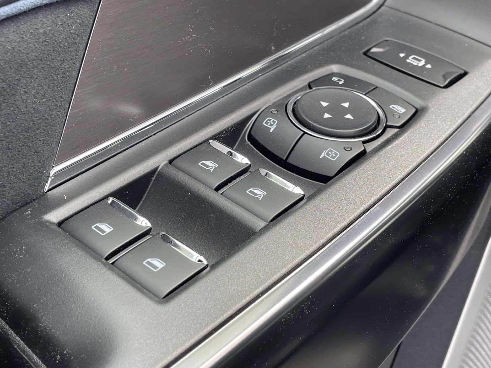 2026 White Ford Super Duty F-250 SRW Platinum 4X4 Truck