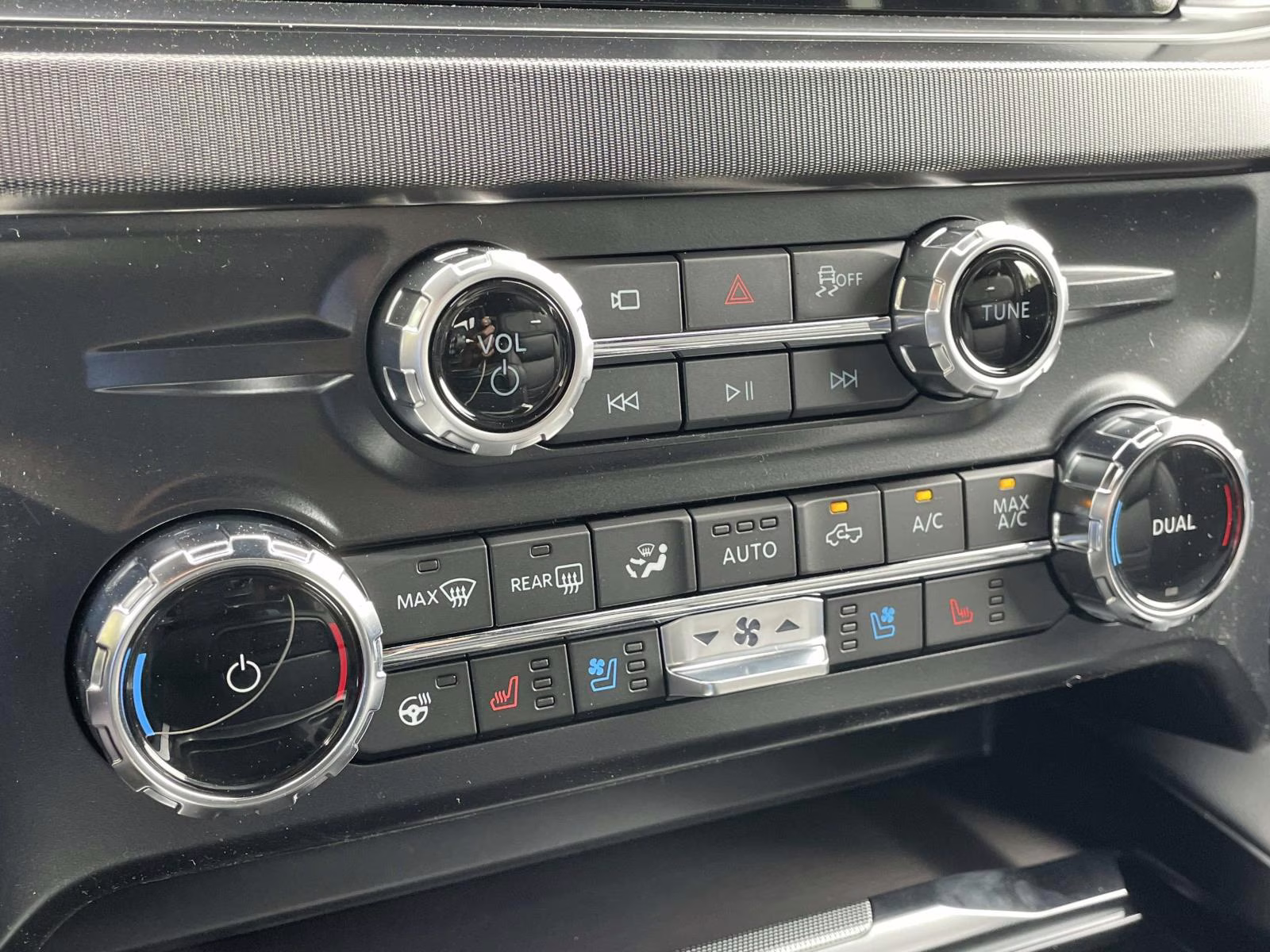 2026 White Ford Super Duty F-250 SRW Platinum 4X4 Truck