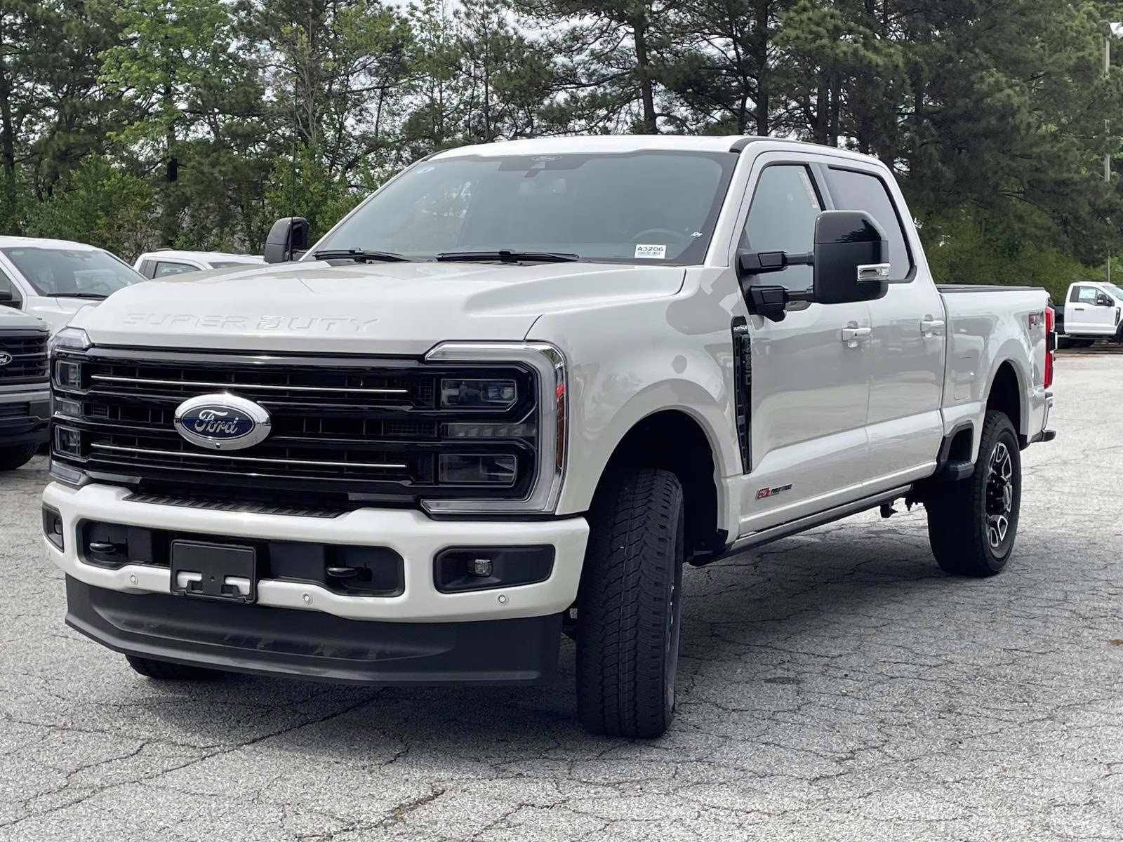 2026 White Ford Super Duty F-250 SRW Platinum 4X4 Truck