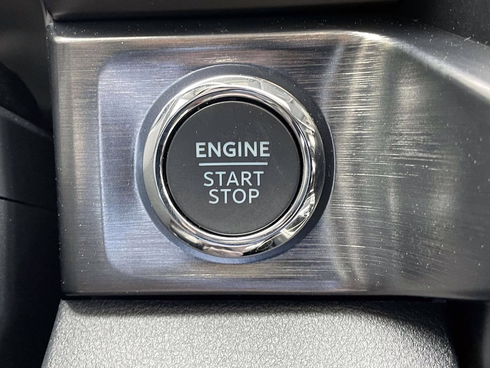 2026 Black Ford Super Duty F-250 SRW Lariat 4X4 Truck