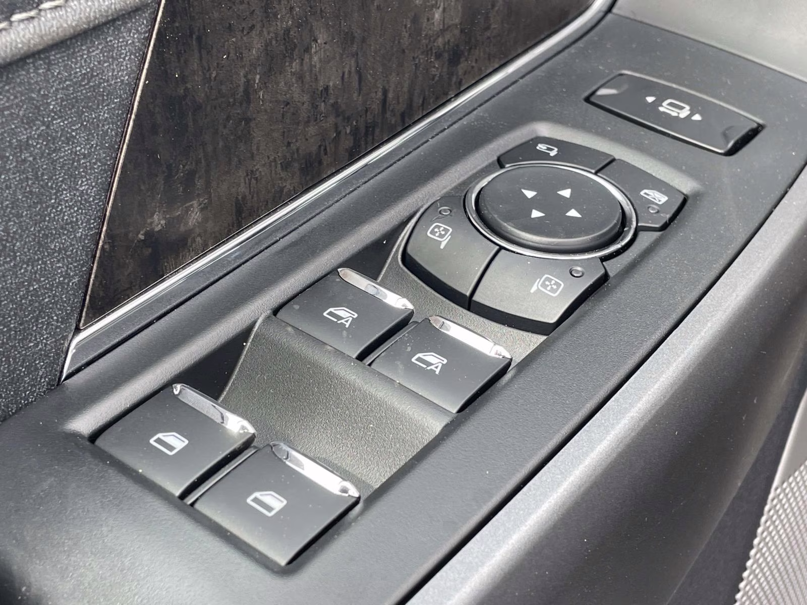 2026 Avalanche Ford Super Duty F-250 SRW Lariat 4X4 Truck