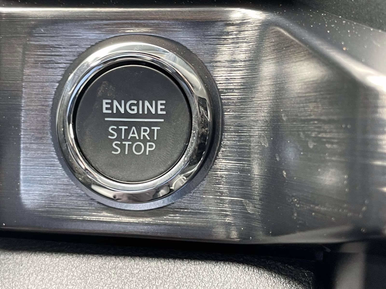 2026 Avalanche Ford Super Duty F-250 SRW Lariat 4X4 Truck