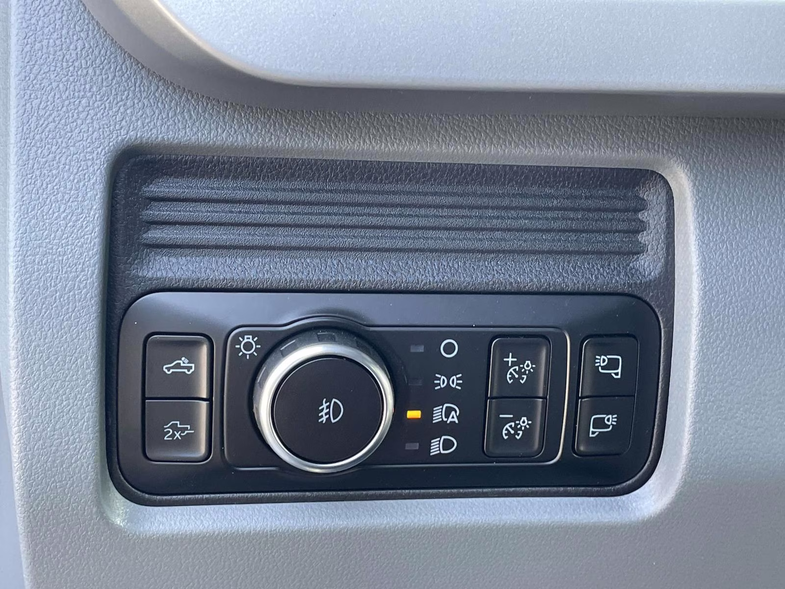 2026 Gray Ford Super Duty F-250 SRW XLT 4X4 Truck