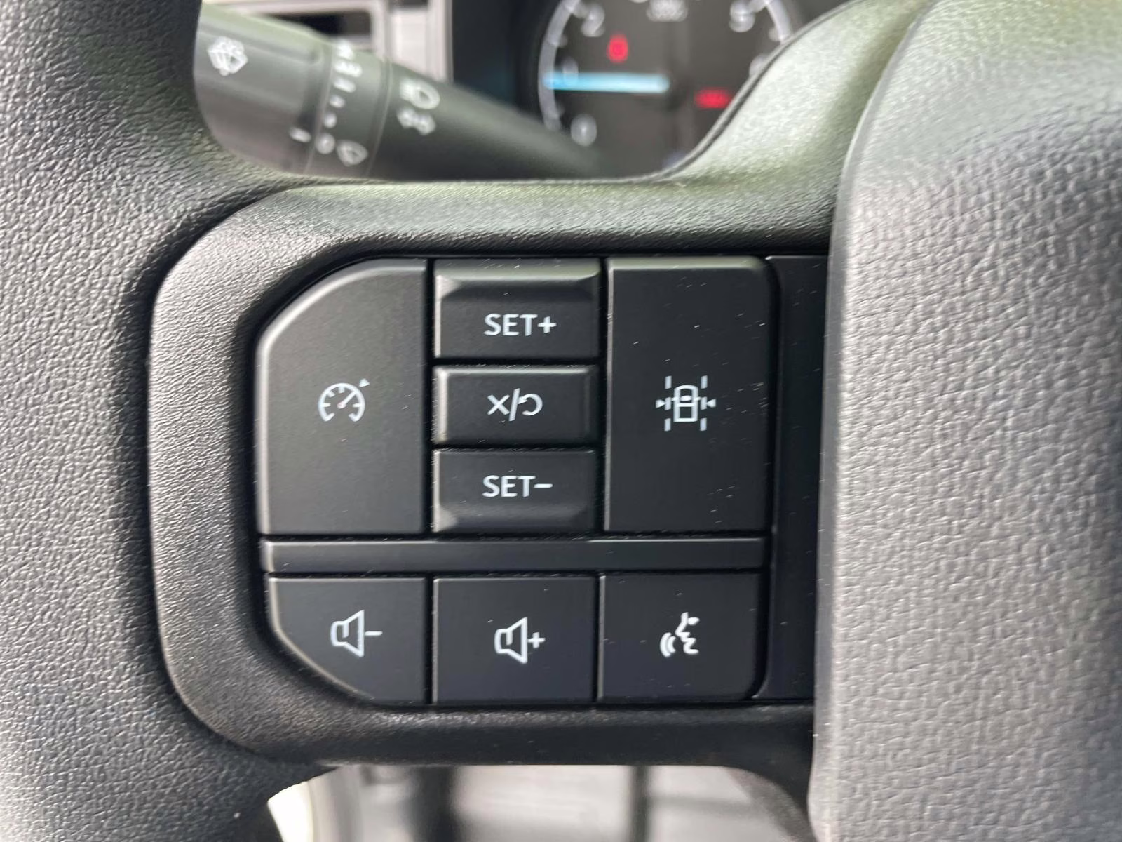 2026 Oxford White Ford F-150 XL RWD Truck