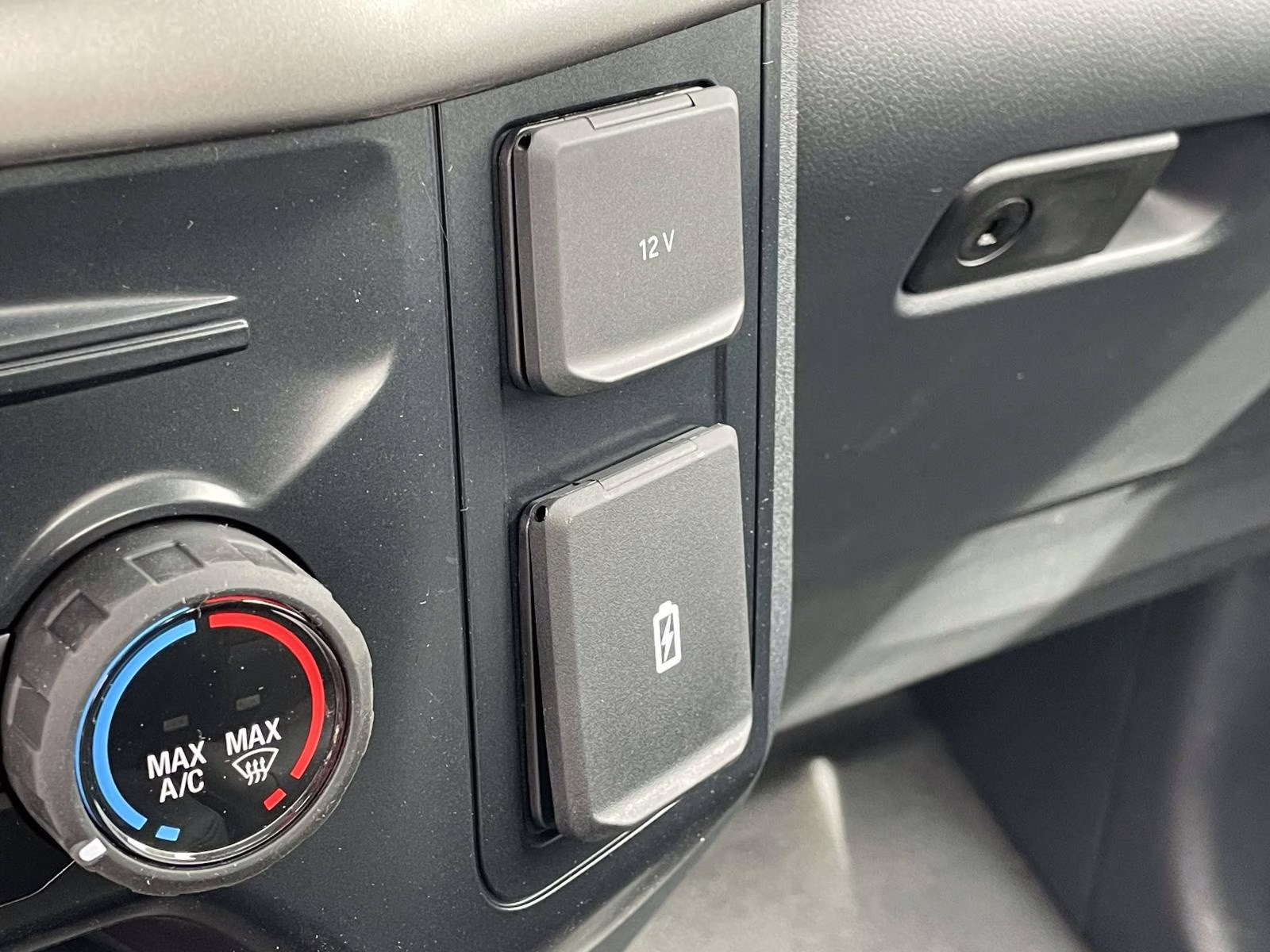 2026 Oxford White Ford F-150 XL RWD Truck