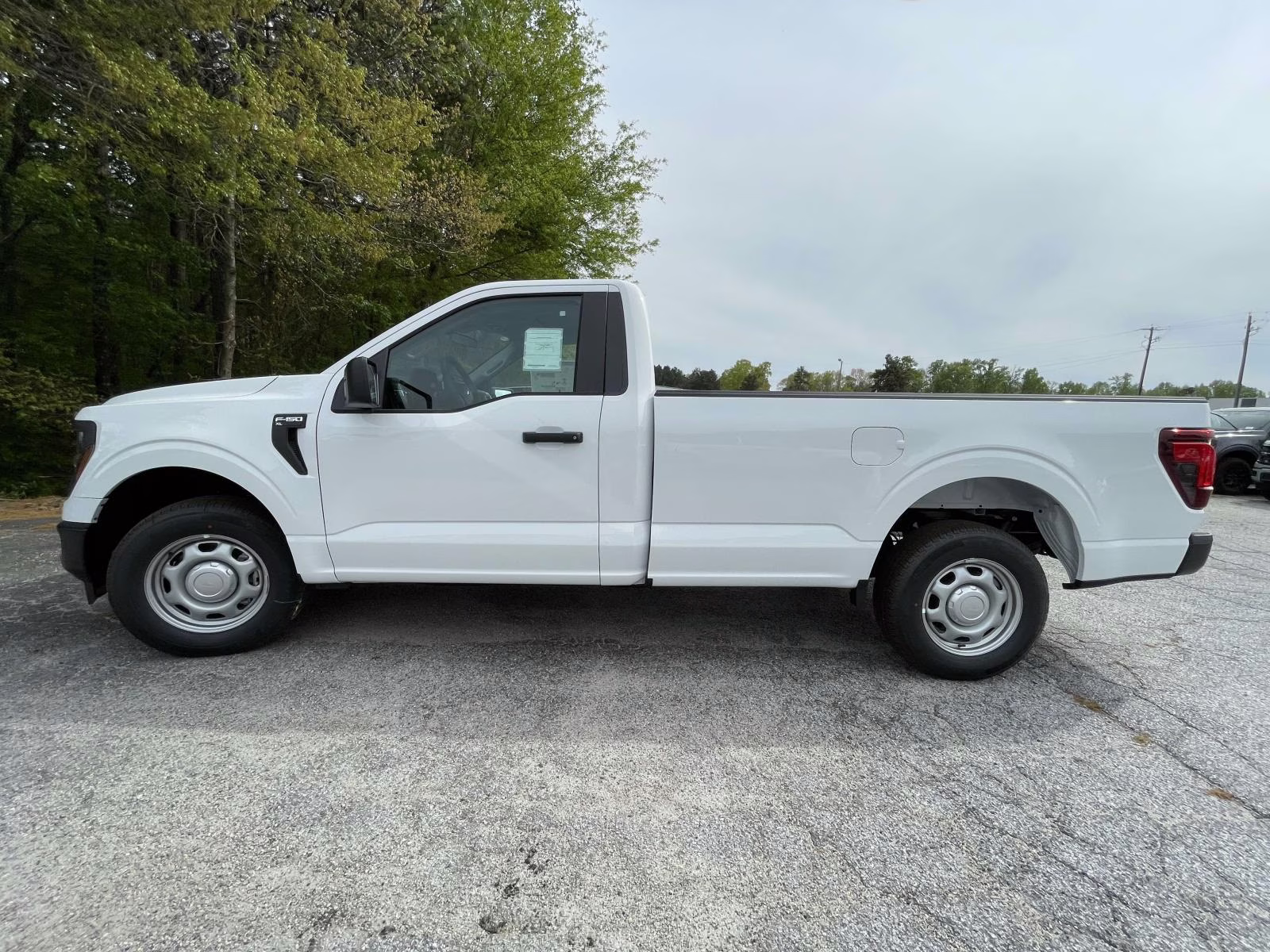 2026 Oxford White Ford F-150 XL RWD Truck