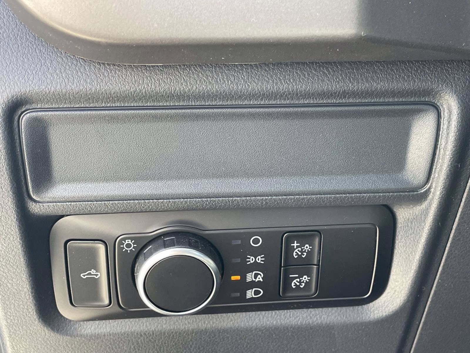 2026 Oxford White Ford F-150 XL RWD Truck