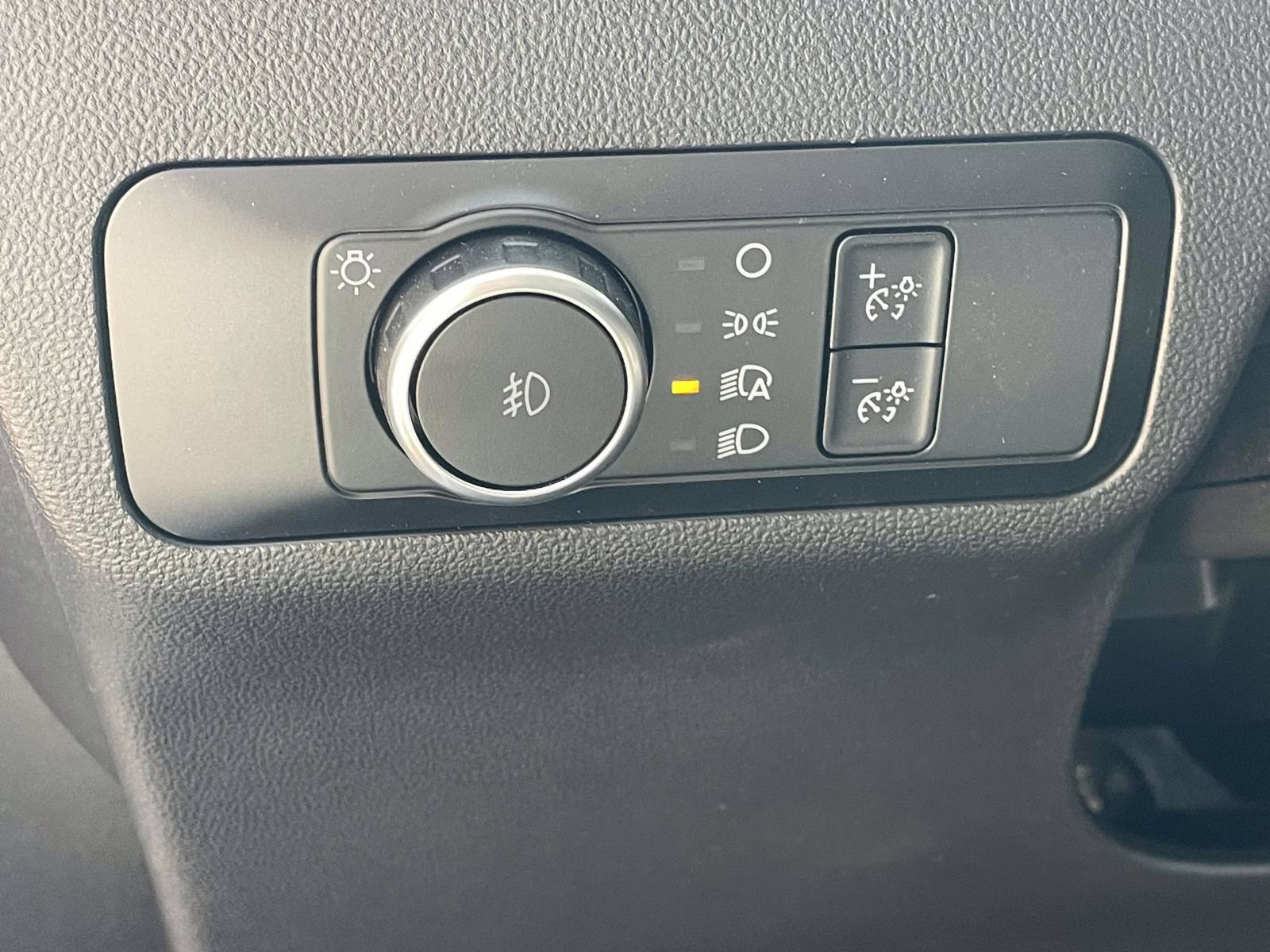 2026 Oxford White Ford Bronco Sport Badlands 4X4 SUV