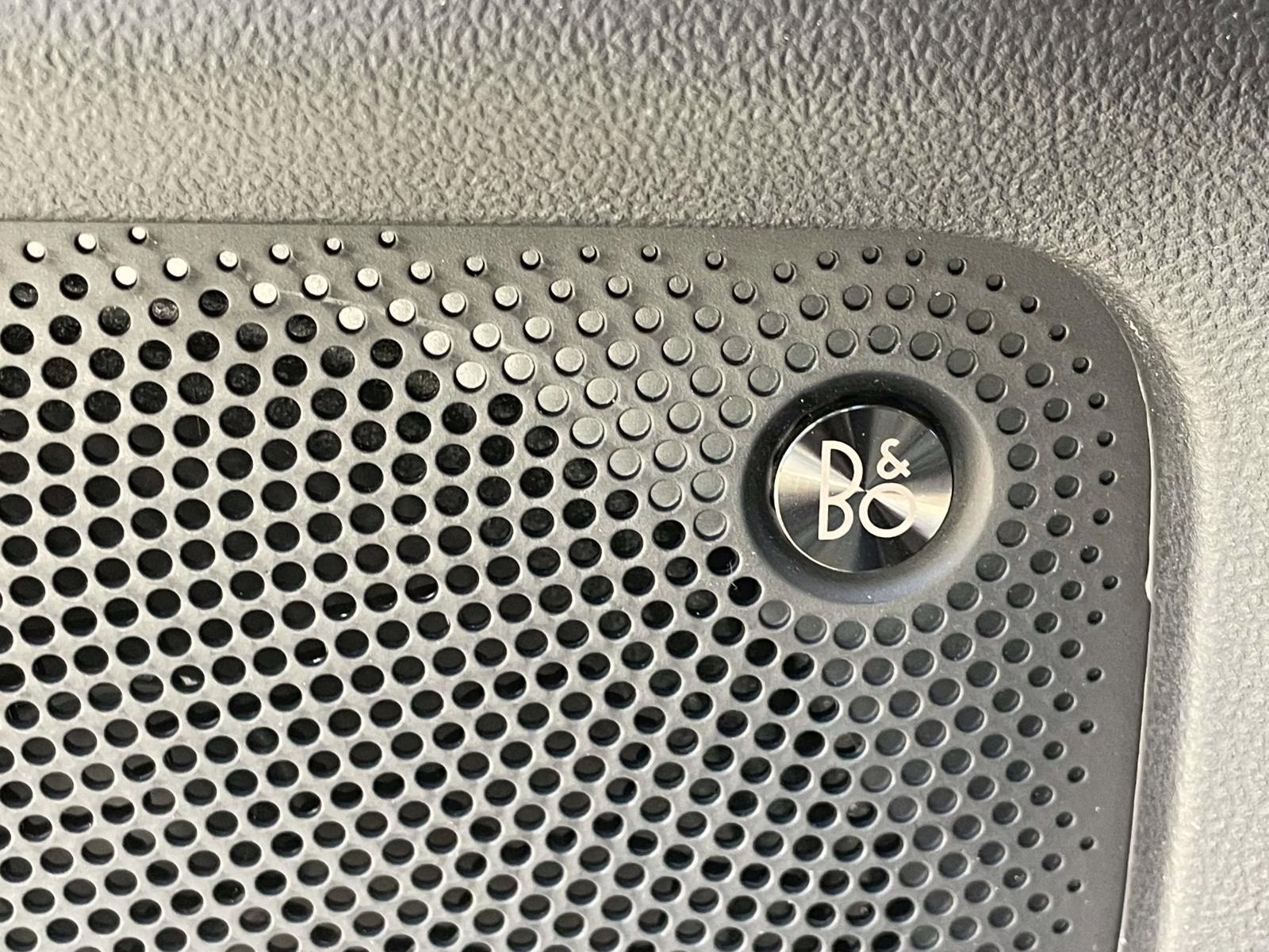 2026 Oxford White Ford Bronco Sport Badlands 4X4 SUV