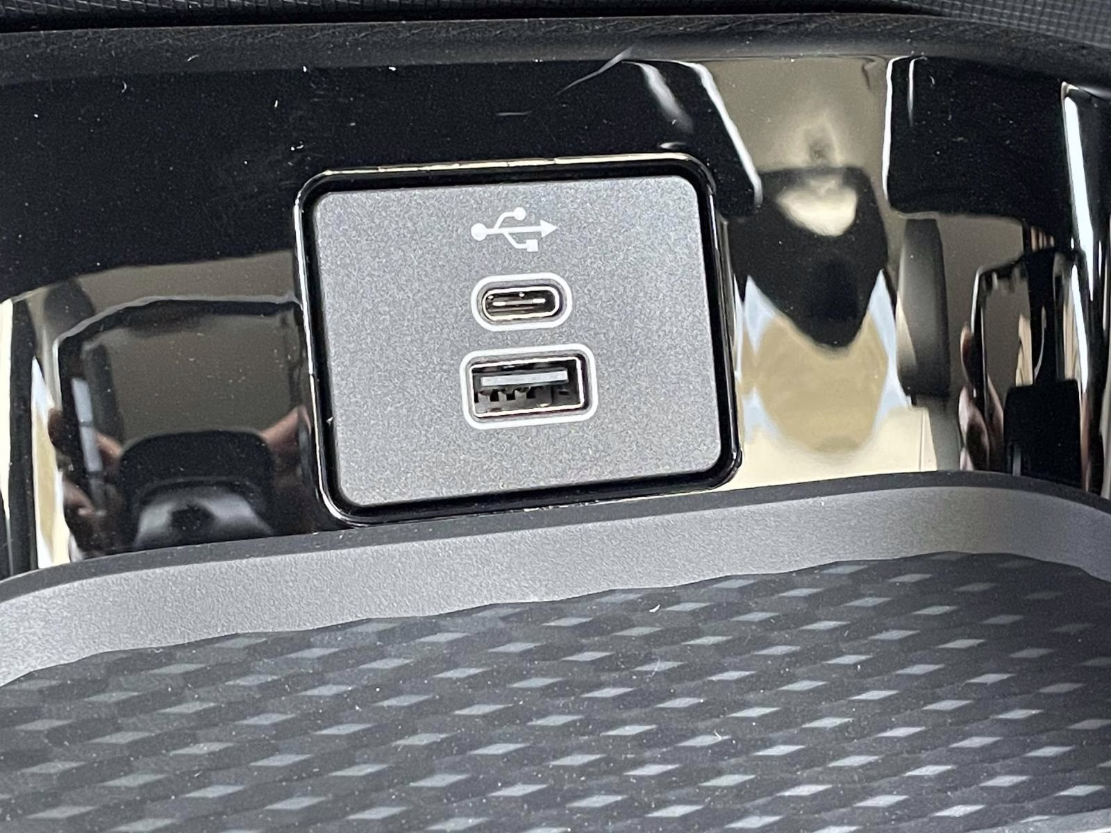 2026 Gray Metallic Ford Mustang Mach-E Select RWD SUV