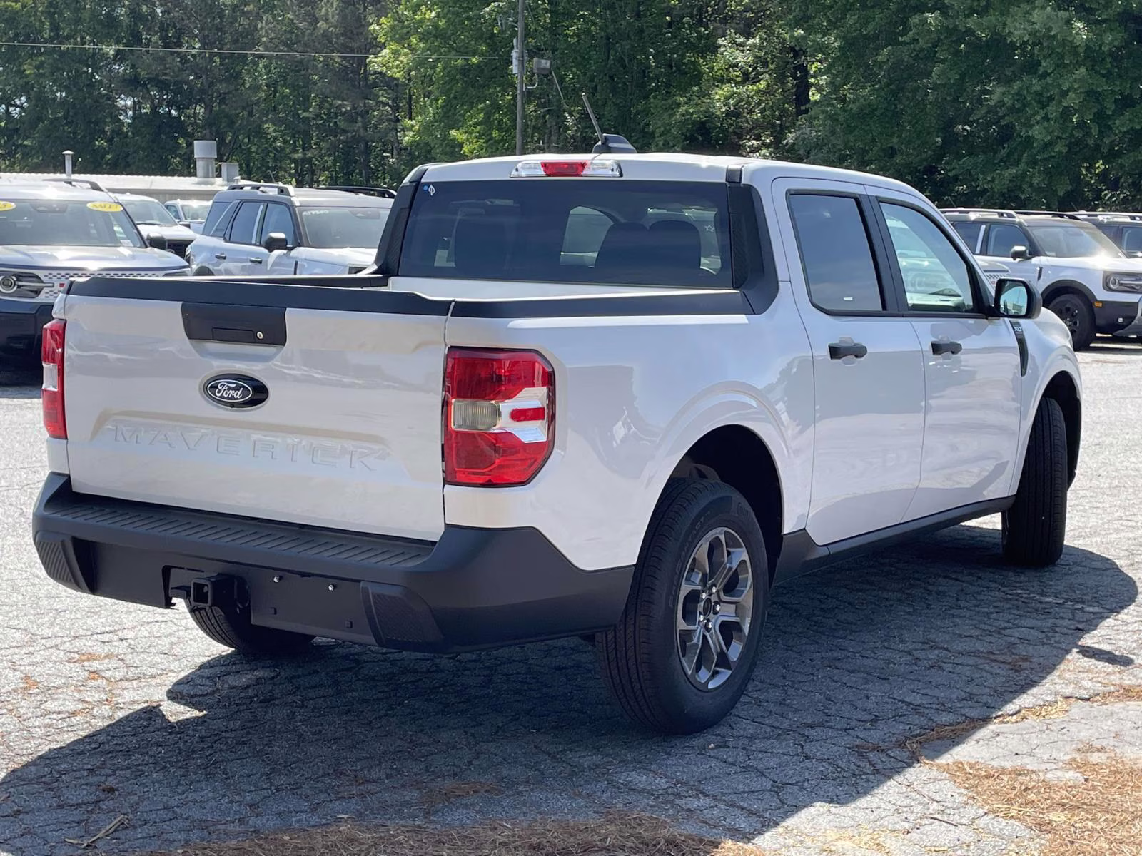 2025 Oxford White Ford Maverick XLT AWD Truck
