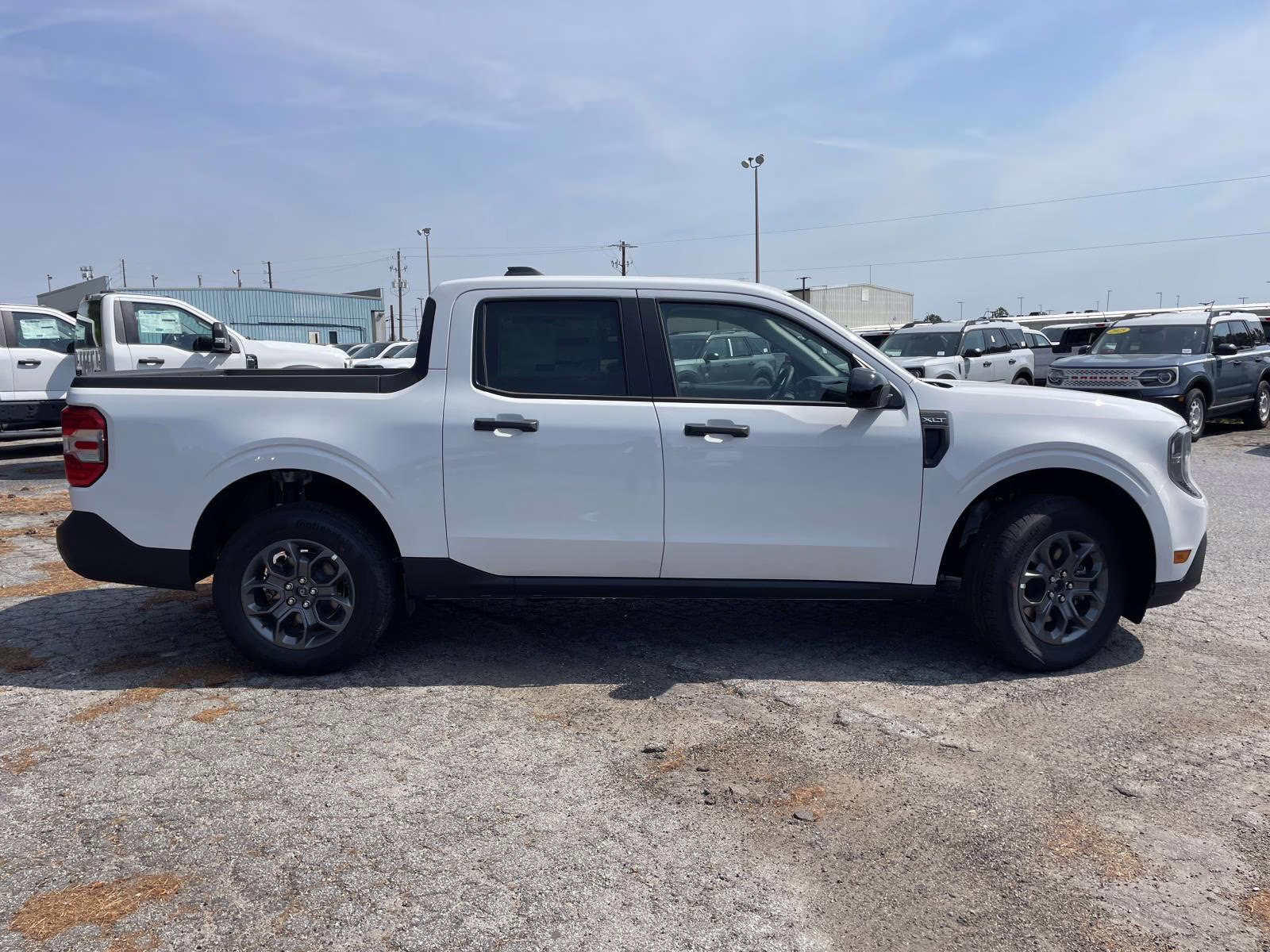 2026 Oxford White Ford Maverick XLT AWD Truck
