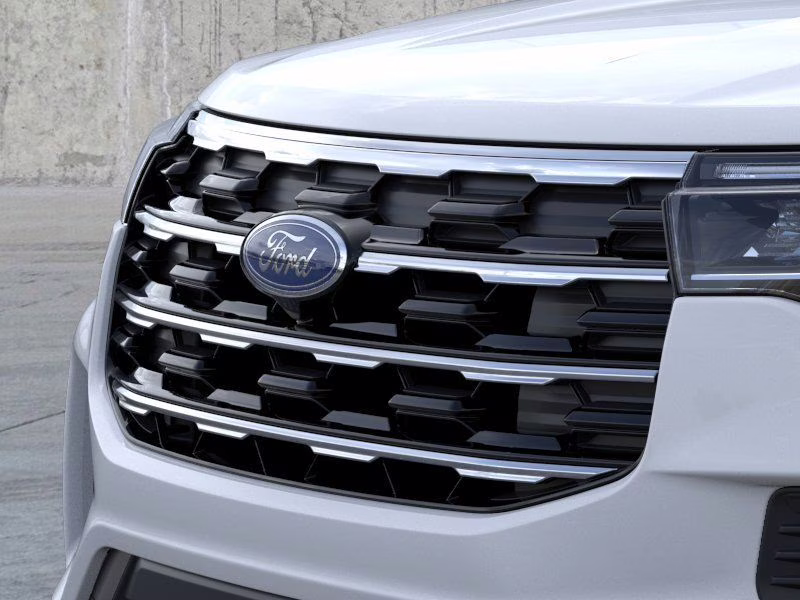 2026 Space White Metallic Ford Explorer Active RWD SUV