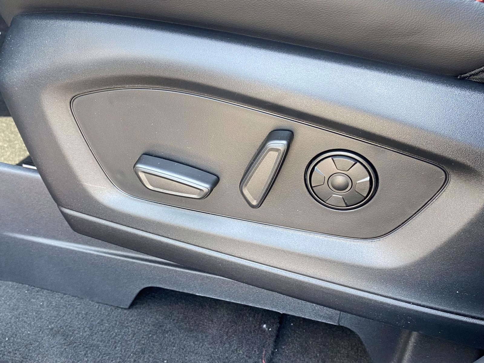 2026 Gray Metallic Ford Explorer ST 4X4 SUV