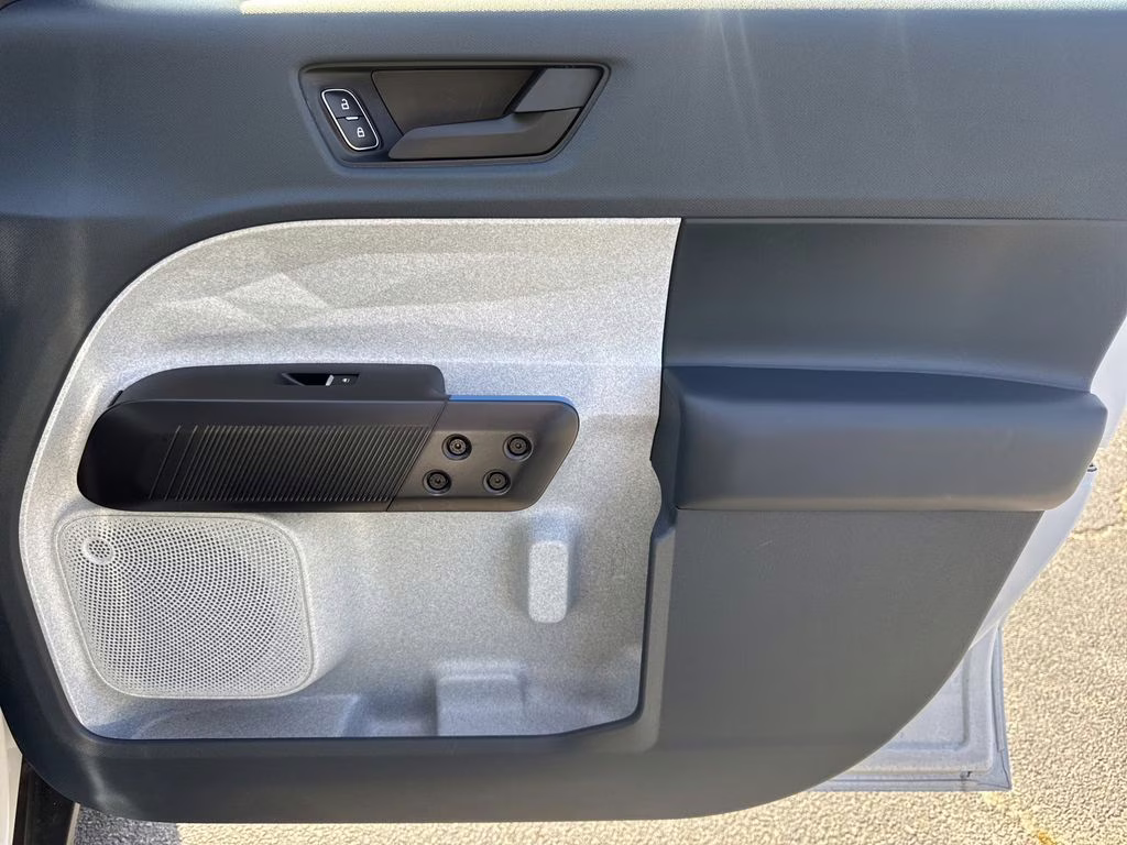 2025 Oxford White Ford Maverick XLT AWD Truck