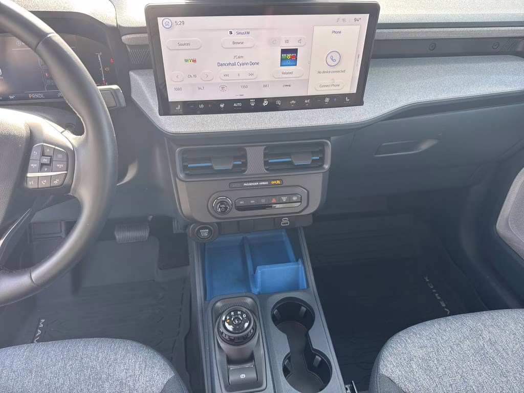 2025 Oxford White Ford Maverick XLT AWD Truck