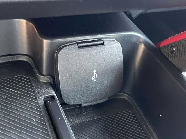 2026 Oxford White Ford Bronco Heritage Edition 4X4 SUV