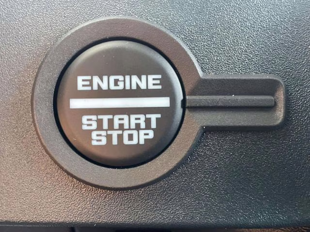 2026 Oxford White Ford Bronco Heritage Edition 4X4 SUV