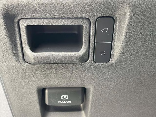 2026 Gray Metallic Ford Expedition Active RWD SUV