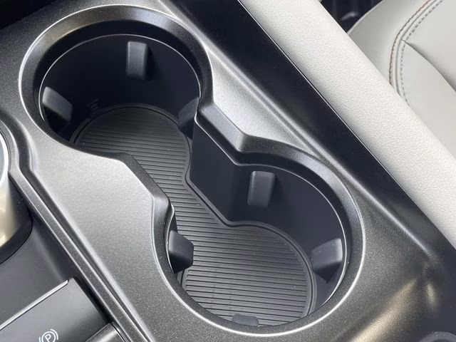 2026 White Metallic Ford Explorer Active RWD SUV