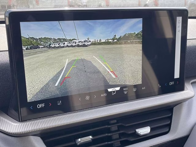 2026 White Metallic Ford Explorer Active RWD SUV