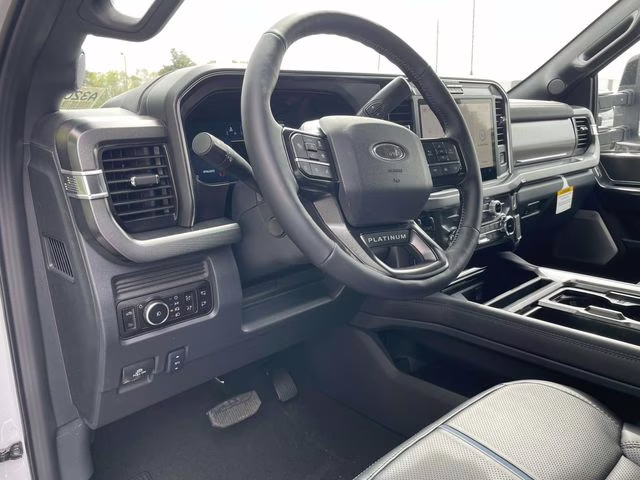 2026 Avalanche Ford Super Duty F-250 SRW Platinum 4X4 Truck