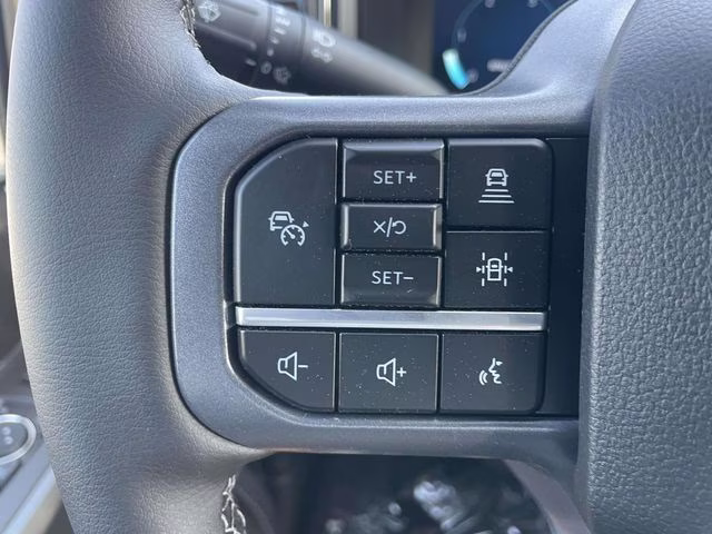 2026 Gray Ford Super Duty F-250 SRW Lariat 4X4 Truck