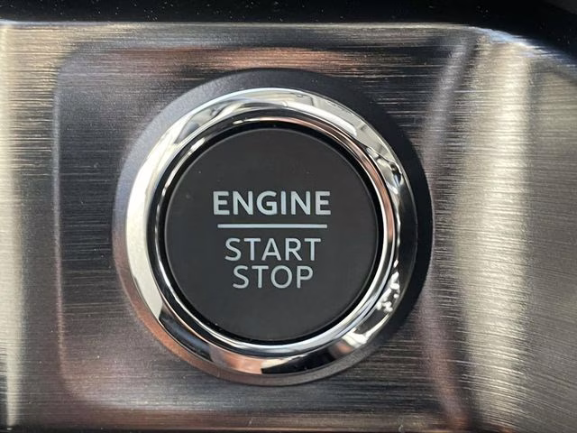 2026 Gray Ford Super Duty F-250 SRW Lariat 4X4 Truck