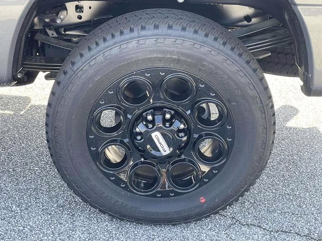 2026 Gray Ford Super Duty F-250 SRW Lariat 4X4 Truck