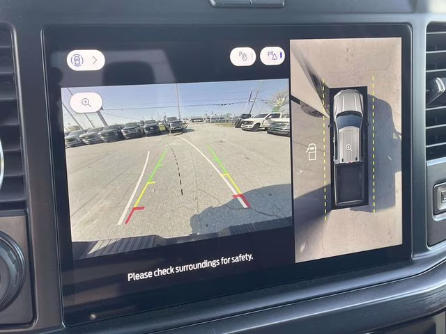 2026 Avalanche Ford Super Duty F-250 SRW Lariat 4X4 Truck