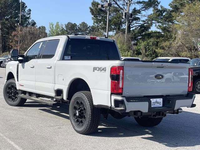 2026 Avalanche Ford Super Duty F-250 SRW Lariat 4X4 Truck
