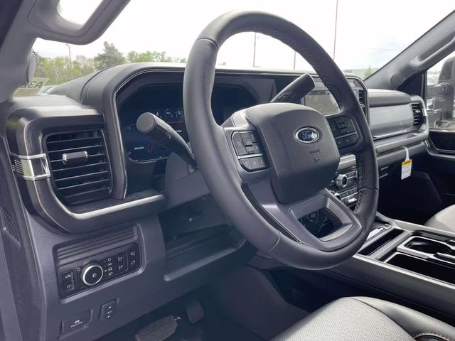 2026 Black Ford Super Duty F-250 SRW Lariat 4X4 Truck