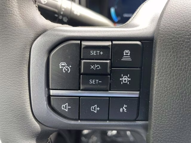 2026 Black Ford Super Duty F-250 SRW Lariat 4X4 Truck