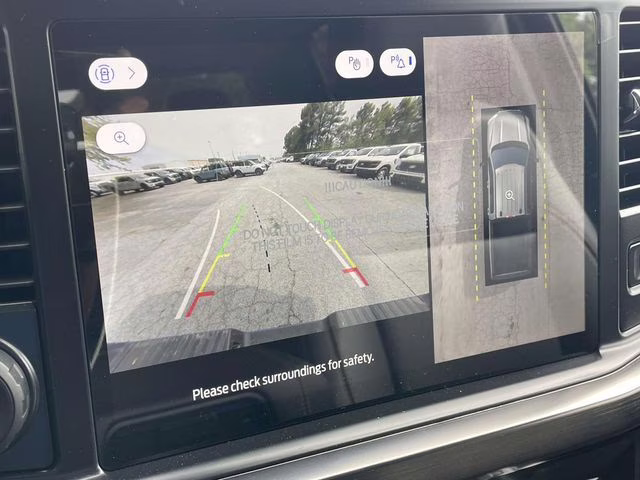 2026 Black Ford Super Duty F-250 SRW Lariat 4X4 Truck