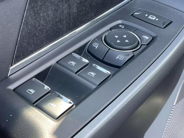 2026 Gray Ford Super Duty F-250 SRW XLT 4X4 Truck