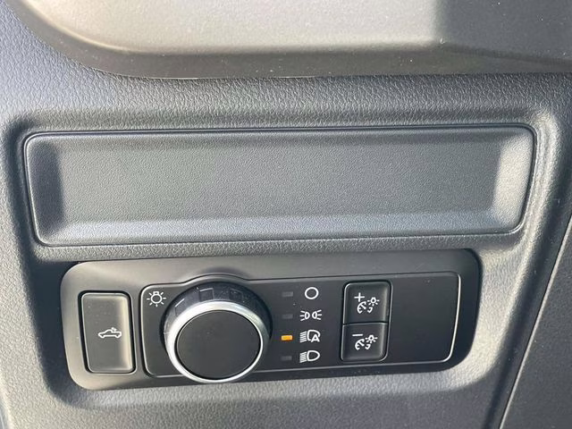 2026 Oxford White Ford F-150 XL RWD Truck