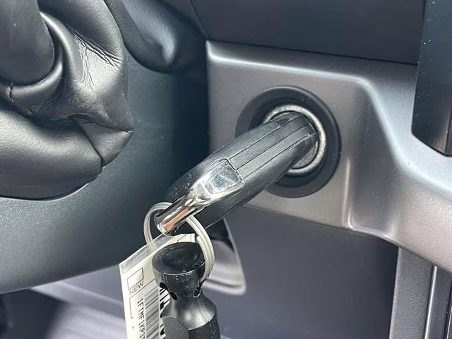 2026 Oxford White Ford F-150 XL RWD Truck