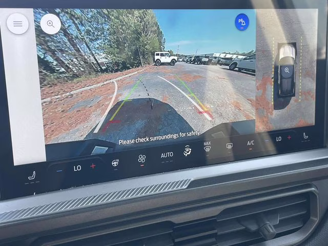 2026 Oxford White Ford Bronco Sport Badlands 4X4 SUV