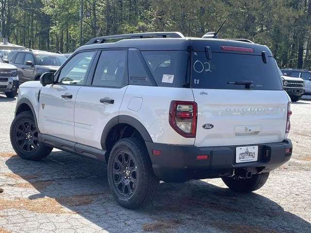 2026 Oxford White Ford Bronco Sport Badlands 4X4 SUV