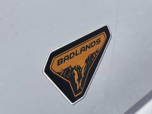 2026 Oxford White Ford Bronco Sport Badlands 4X4 SUV