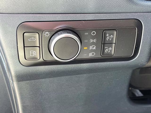 2025 Oxford White Ford Maverick XLT AWD Truck