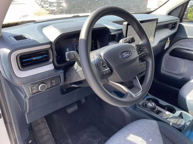 2025 Oxford White Ford Maverick XLT AWD Truck