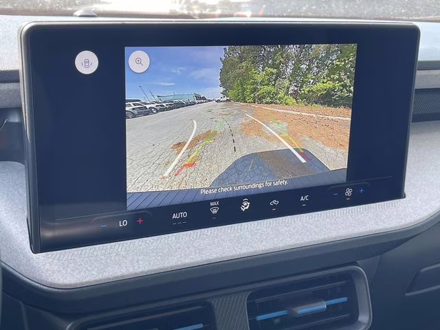 2025 Oxford White Ford Maverick XLT AWD Truck